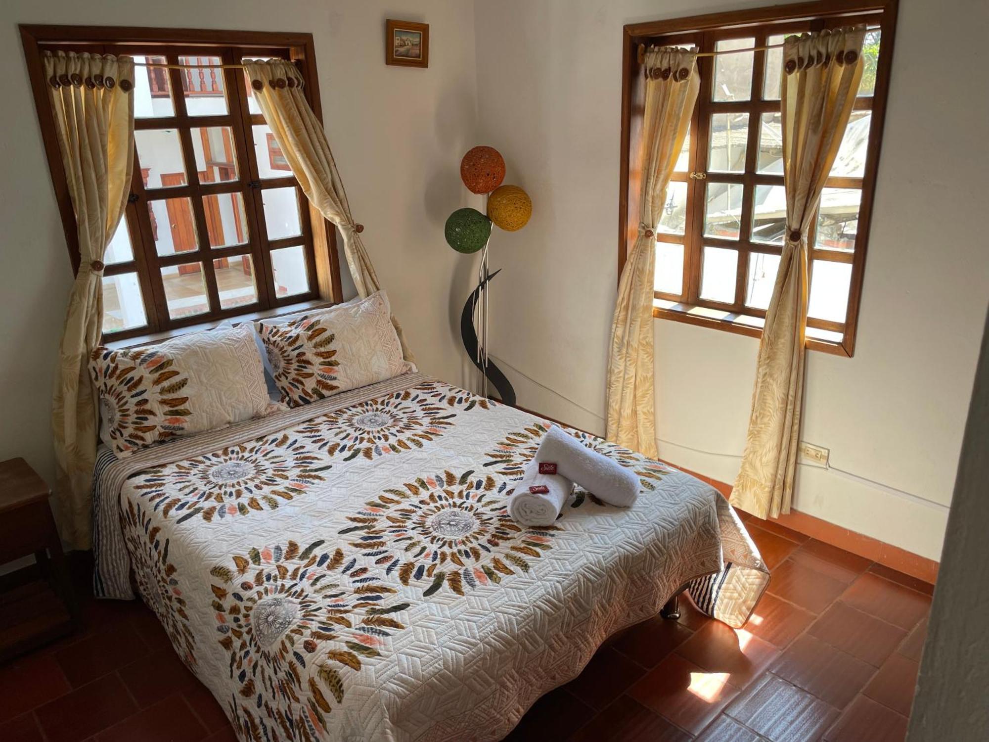 Hostal El Pino Villa de Leyva Exterior photo
