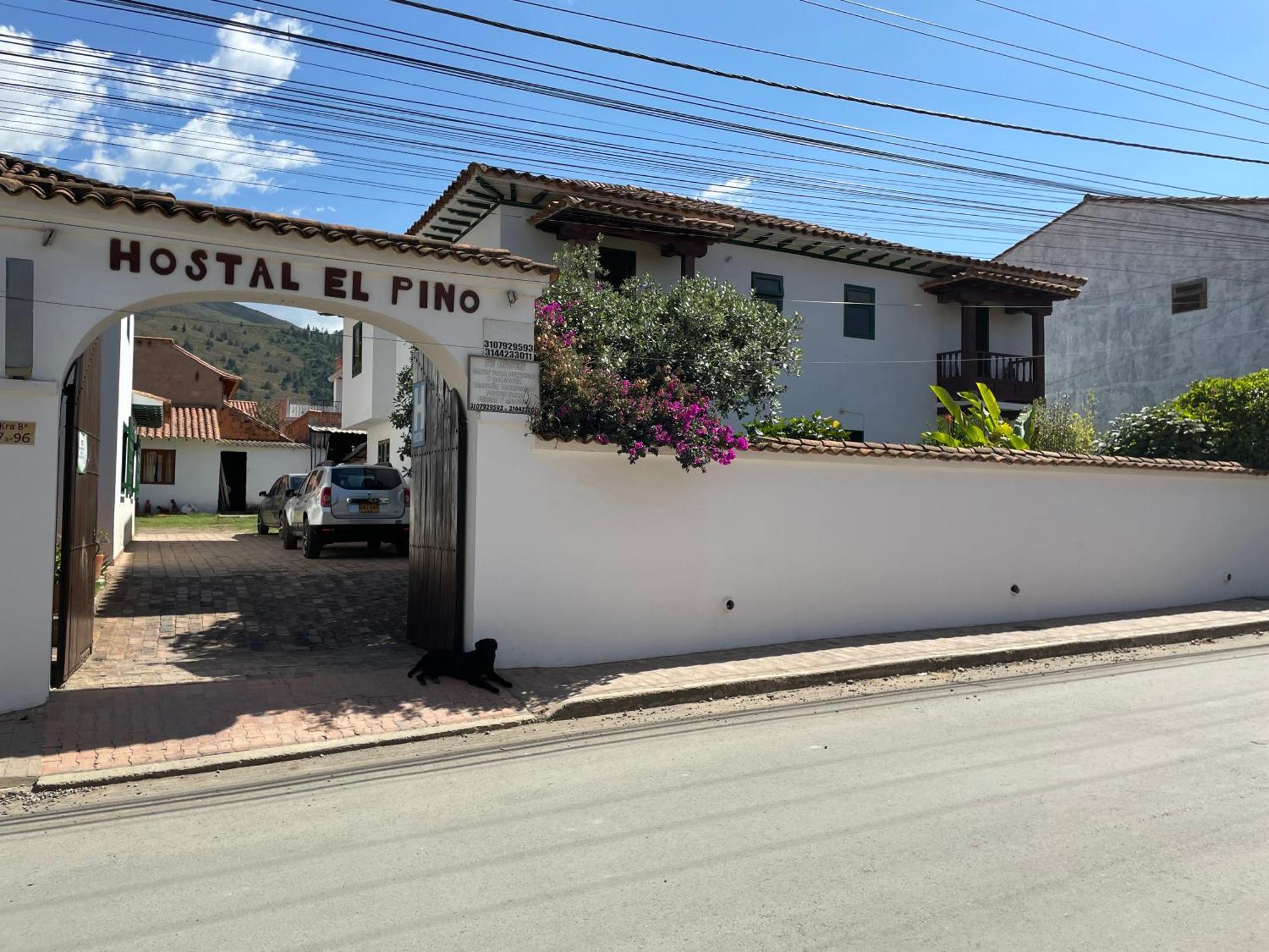Hostal El Pino Villa de Leyva Exterior photo